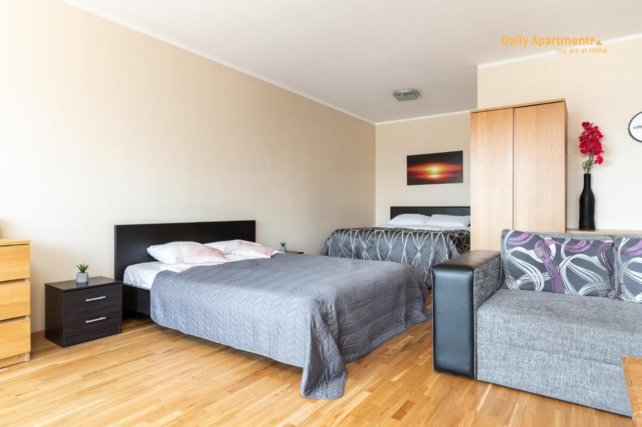 Luxury Suites - Viru Keskus By Rikas Hotels Tallinn Exterior foto